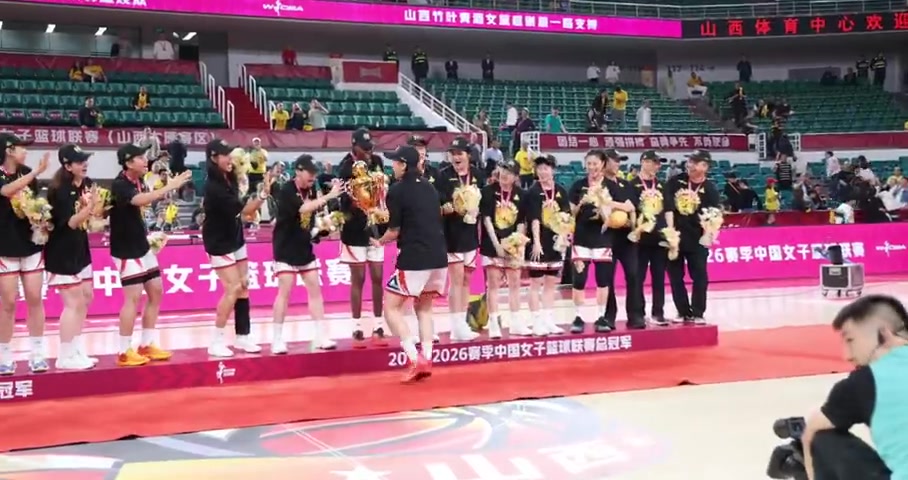 开云-高颂：五场鏖战拿下冠军 感恩同行的队友 我们是冠军🏆🏆🏆